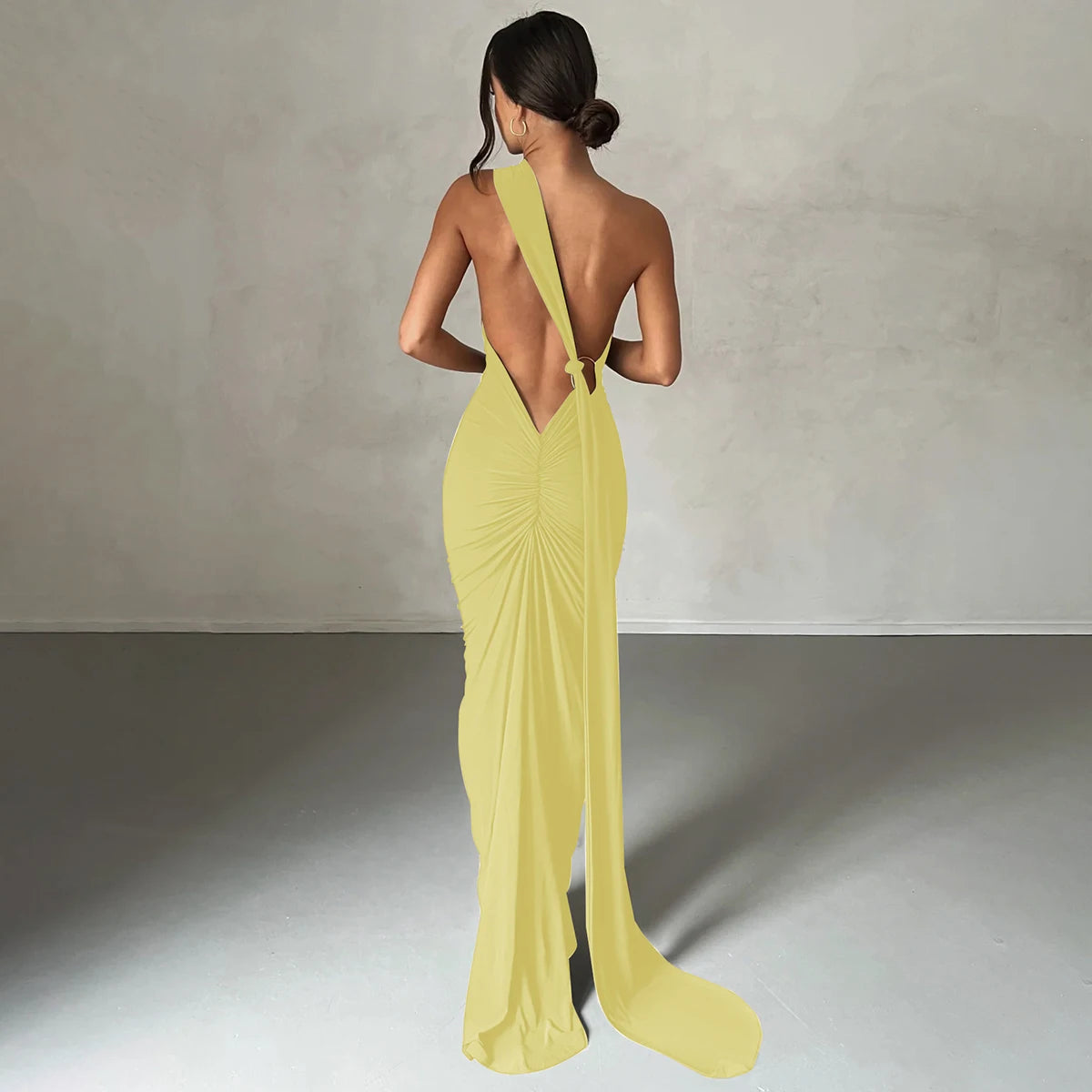 Hugcitar One Shoulder Backless Adjustable Scarf Loop Ruched Sexy Maxi Dress Women Elegant Y2K Streetwear Festival Outfit dress